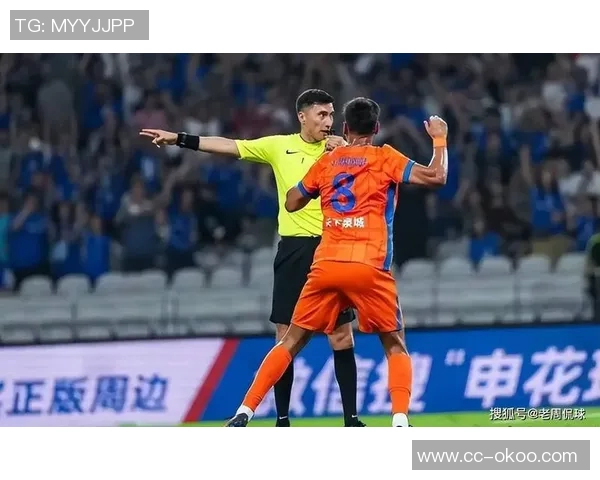 鲁媒报道泰山队今日与西海岸进行热身赛为第二阶段备战打下基础